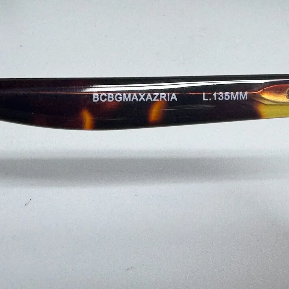 BCBGMAXAZRIA Sunglasses FLAWLESS Tortoise Brown‎ Cat Eye H16621